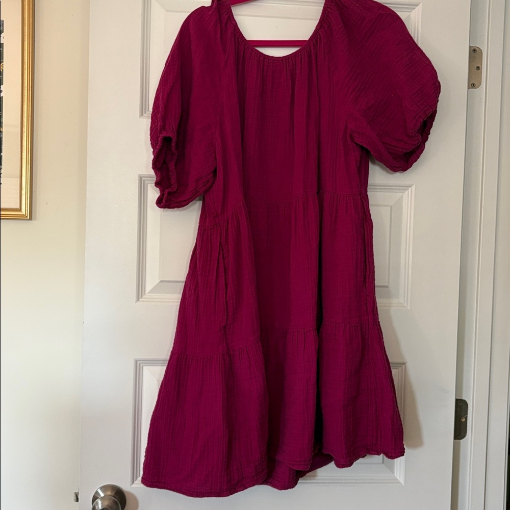 Old Navy Raspberry Short Sleeve Top - Picture 3 of 3